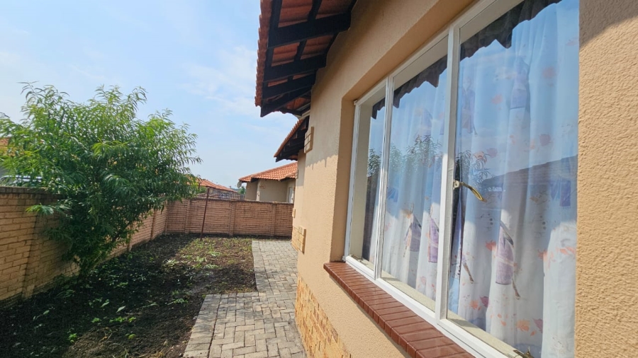 3 Bedroom Property for Sale in Waterkloof North West